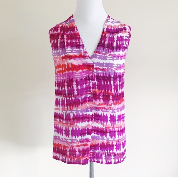 Rose & Olive Tops - Rose and Olive V Neck Tie Dye Print Shell